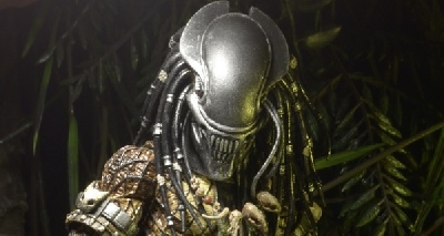 AvP Game inspired Serpent Hunter, Young Blood and Elder featured in NECA's Series 17 Predator lineup!