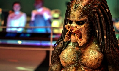 BREAKING: New Predator movie in development at Disney with 10 Cloverfield Lane director at the helm! Is Alien next?