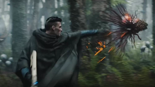 Dan Trachtenberg explains new Weyland-Yutani Drone Hunter Synths in Predator: Badlands!