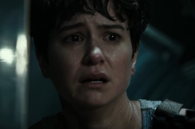 Katherine Waterston delivers worrying Alien Covenant sequel update!