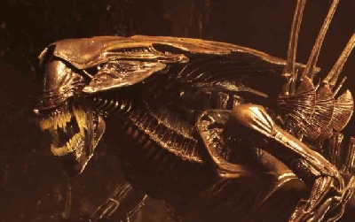 NECA unveil new Alien: Resurrection Queen figure!