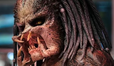 New look at The Predator (2018) practical effects in latest movie still!