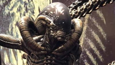 Prime 1 Studio unveil new Alien bust!