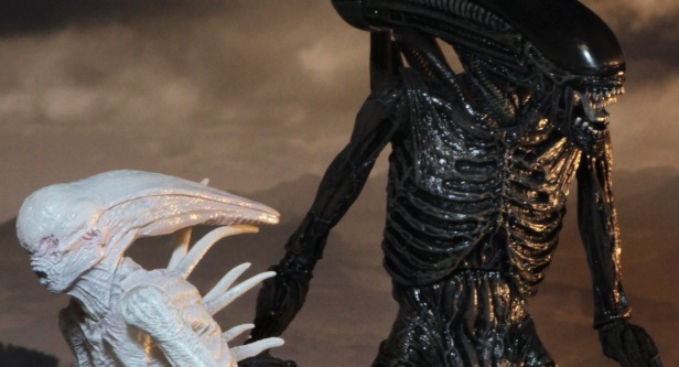 NECA Alien: Covenant Neomorph, Xenomorph, Chestburster figures unveiled!