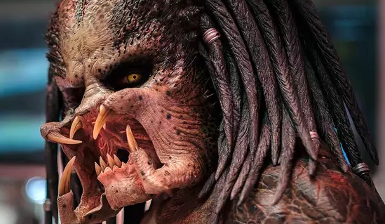 New look at The Predator (2018) practical effects in latest movie still!