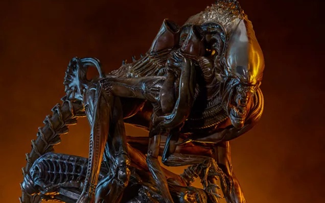 Sideshow's new Mythos Alien collectible is everything we've been waiting for!