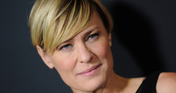 House of Cards star Robin Wright joins cast of Blade Runner 2!