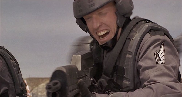 Jake Busey joins the cast of Predator 4!