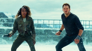 Chris Pratt and DeWanda Wise