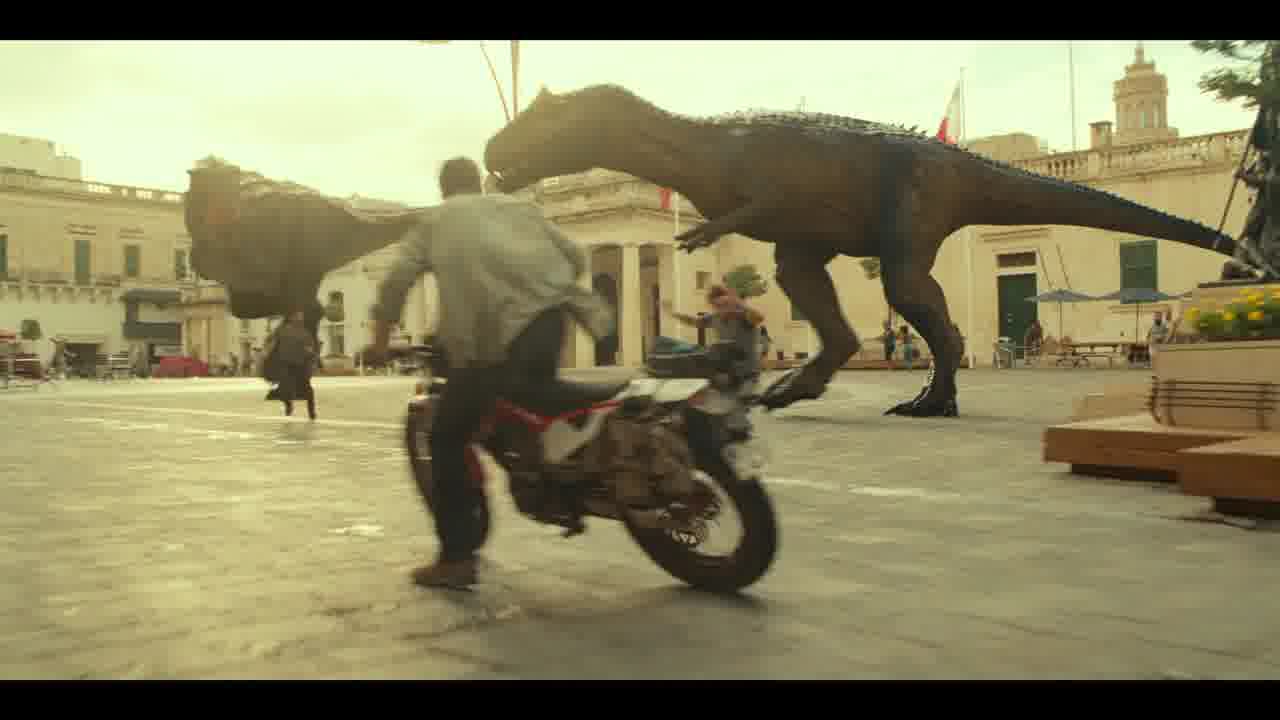 Jurassic World Dominion Official Trailer