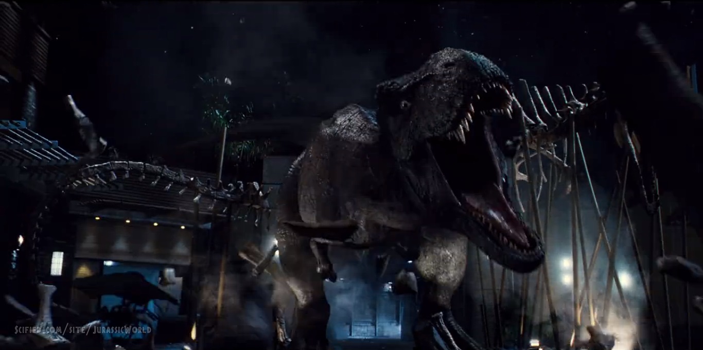 Jurassic World T-Rex Roars before battle with the Indominus Rex ...