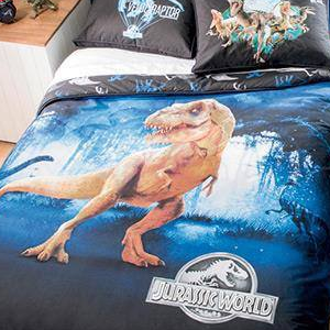 Jurassic World themed comforters and curtains discovered!