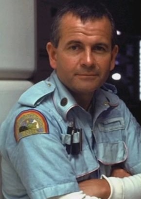 RIP Ian Holm 612243085905629