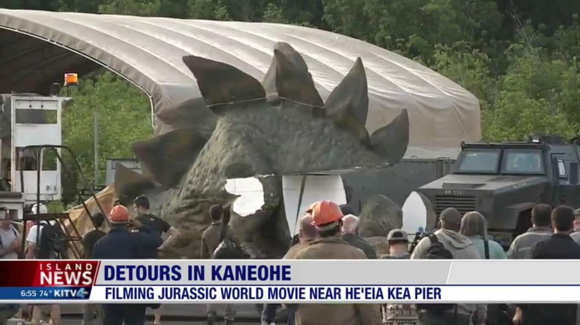 world fallen cast jurassic kingdom World from set emerge Dinosaur More Jurassic 2 images