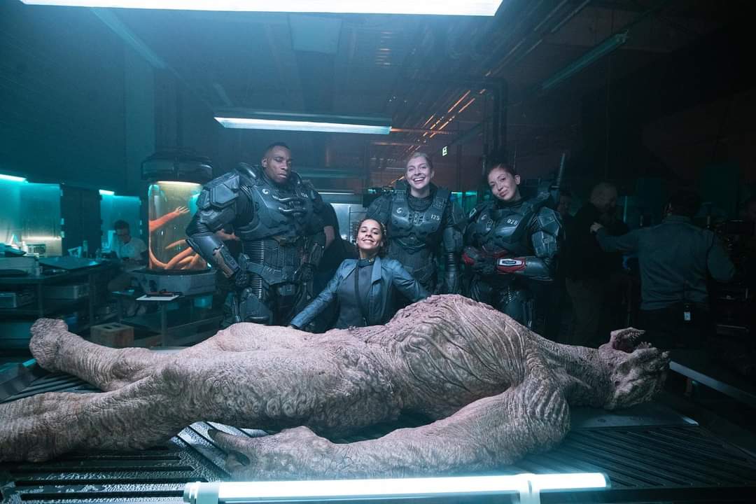 Halo TV series off to a rocky start, Episode 1 fails to please fans of the games.