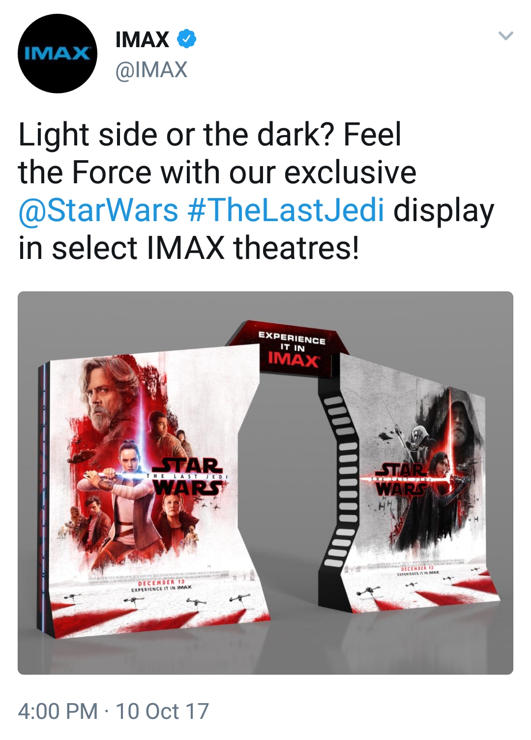 suffix demonstration fjende Luke Skywalker represents both the Light and Dark Side in new The Last Jedi  marketing display!
